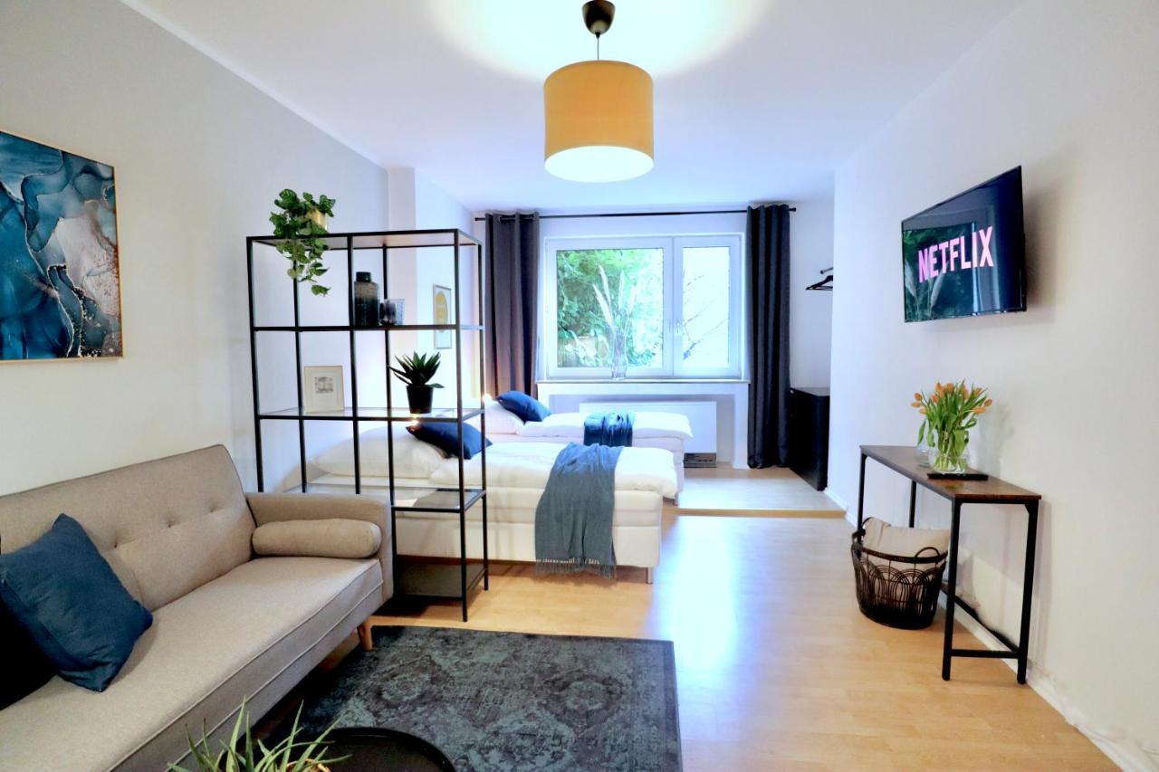 Sapphire Apartment: Free Parking + Netflix + Bathtub Έσσεν Εξωτερικό φωτογραφία