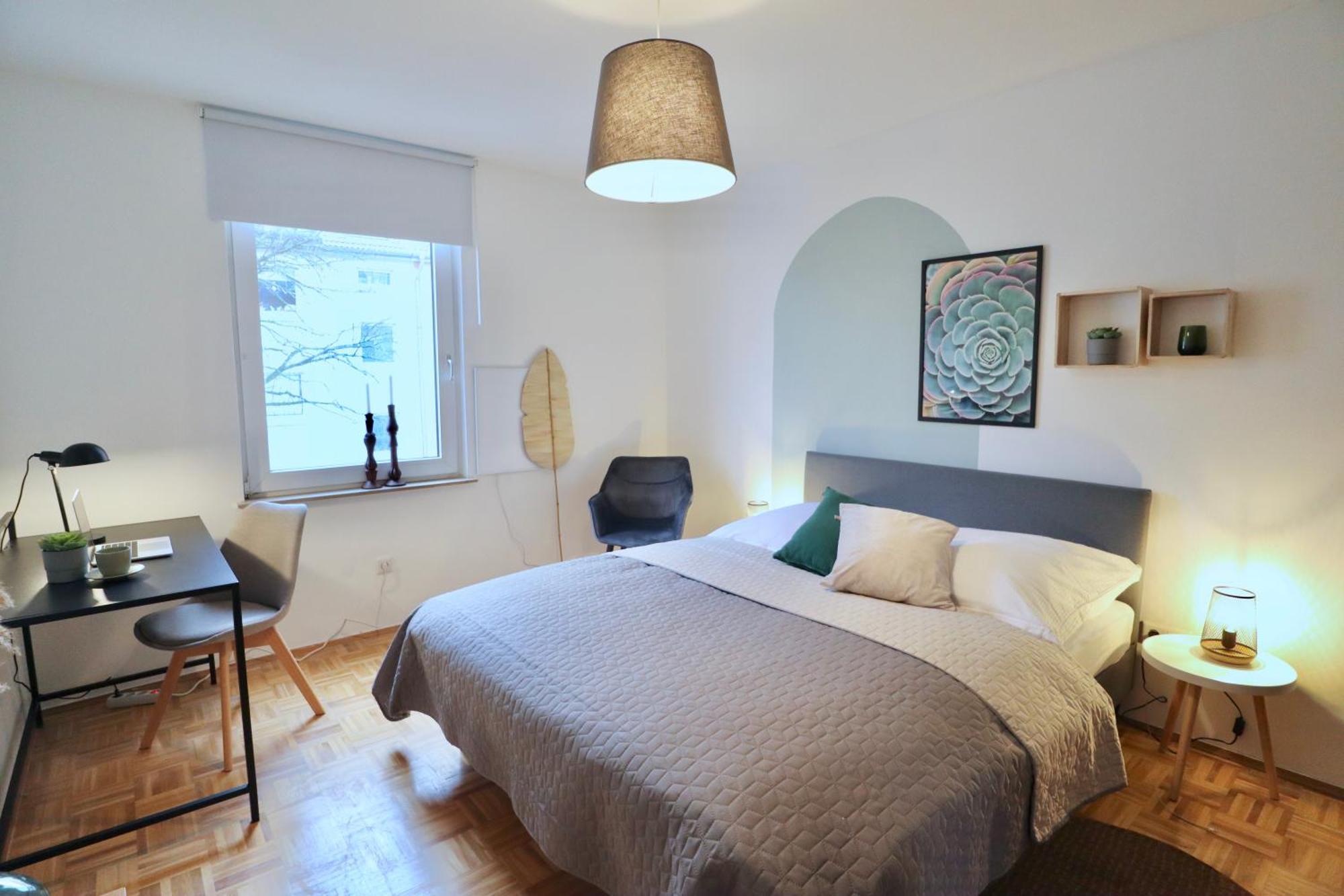 Sapphire Apartment: Free Parking + Netflix + Bathtub Έσσεν Εξωτερικό φωτογραφία