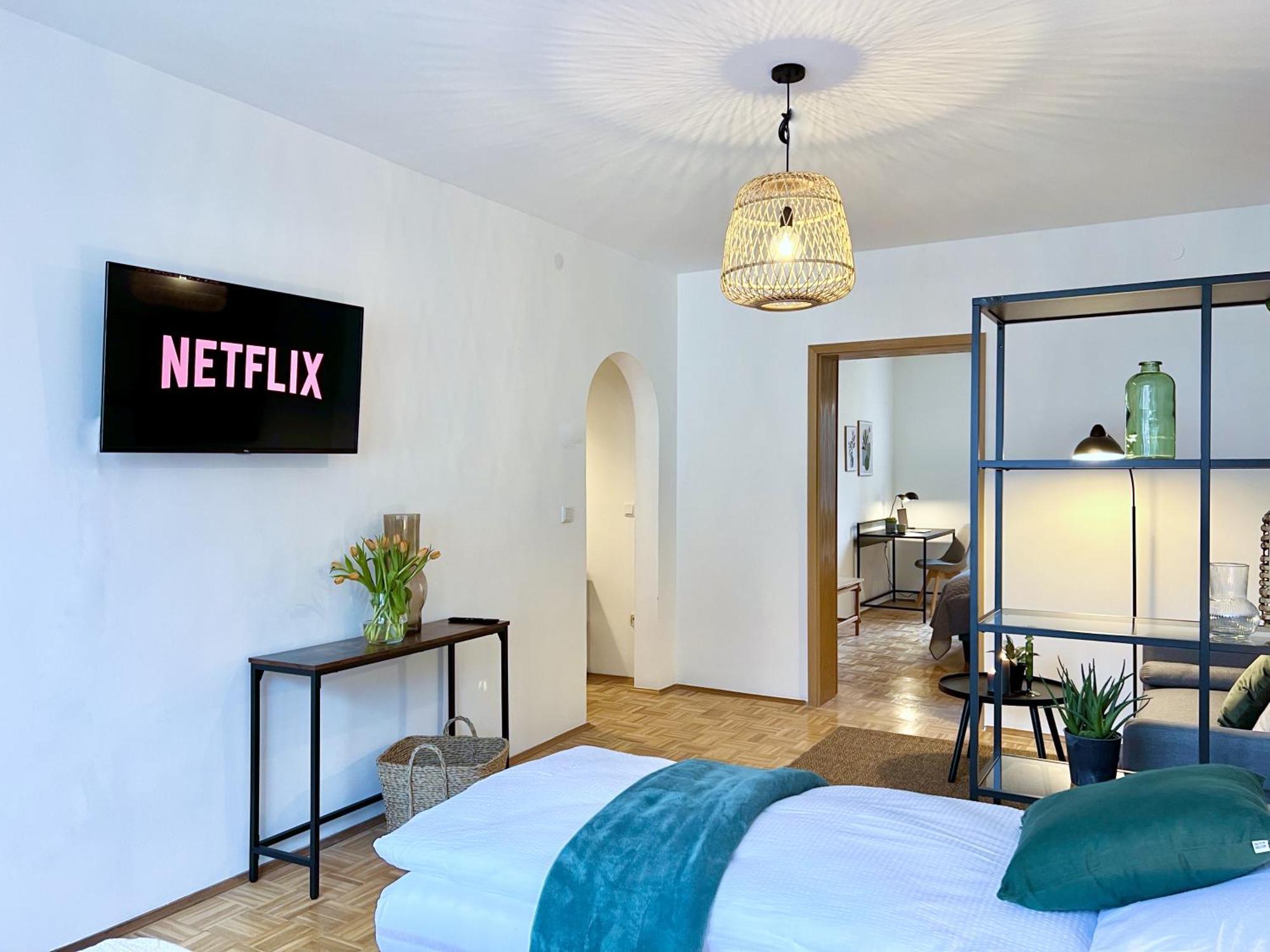 Sapphire Apartment: Free Parking + Netflix + Bathtub Έσσεν Εξωτερικό φωτογραφία